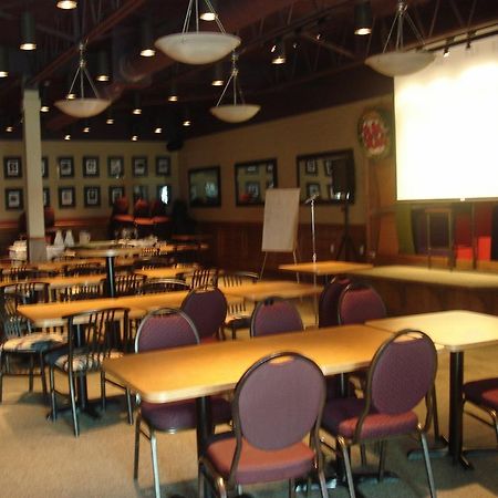 Howard Johnson Hamilton Luaran gambar